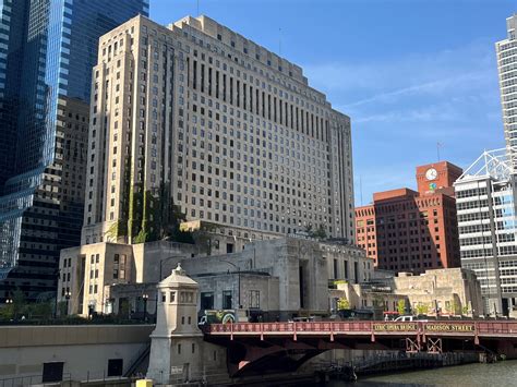 COLUMN: Former Chicago Daily News Building, Now for Sale, Deserves ...