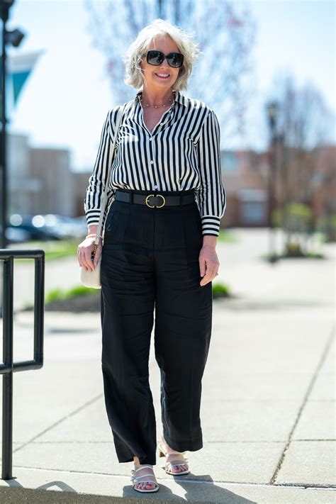 2 Ways to Wear Black Linen Pants - Dressed for My Day