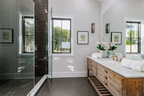 Dark Flooring Farmhouse Tile Black Farmhouse Flagstones | Floors Of