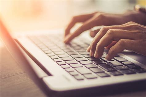 Online Shopping Safety | Stay Safe Online | American Express IN