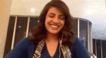 Just A Reminder That Priyanka Chopra Pulled Off Some Terrible Fashion ...