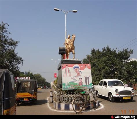 Tanuku - JungleKey.in Image