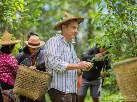 Visiting Local Communities 的图像结果