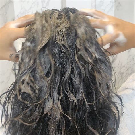Teenilicious Anti-Dandruff Shampoo for Hair Fall Control
