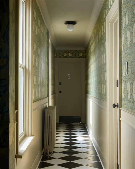 The Ultimate Guide to Commercial Tile Flooring | Fireclay Tile