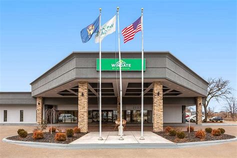 WINGATE BY WYNDHAM TROY - Hotel Reviews, Photos, Rate Comparison ...