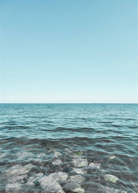 Download Cute Blue Aesthetic Ocean Waves Wallpaper | Wallpapers.com