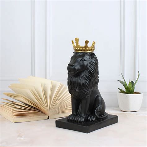 Polyresin Lion King Statue With Crown- Black - Oxyroots Handicraft