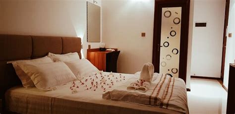 PALM REST HOTEL (Kaashidhoo) - Specialty Hotel Reviews, Photos, Rate ...