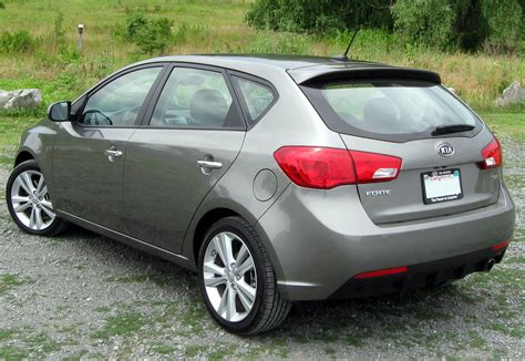 2011 Kia Forte EX - Sedan 2.0L auto