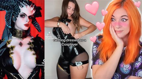 Cosplay Traps Making Out 的图像结果