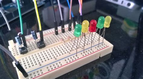 Arduino Tutorial LED Sequential Control 的图像结果