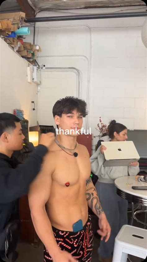 David Abella | Online Fitness Coach | I love my life 🫶 @rawgear code ...