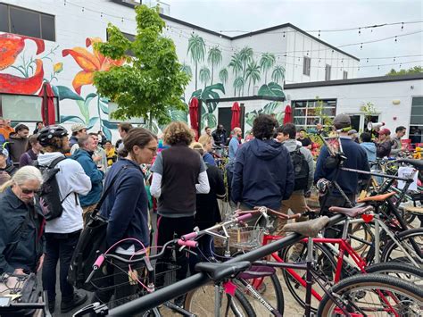 Somerville Bike Kitchen - Your friendly neighborhood bike co-op