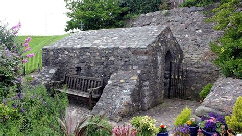 One of the UK's smallest churches — with room for just six worshippers — brings people flocking ...