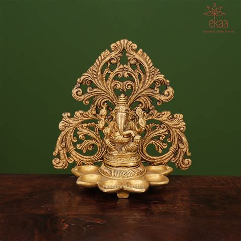Brass Lord Ganesha Oil Diya Lamp – Ekaa Handicrafts