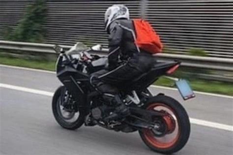 Production Ready 2021 KTM RC200 spotted testing without camouflage ...
