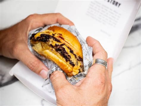 Famous Austin smash burgers find a new flagship on East 6th Street ...