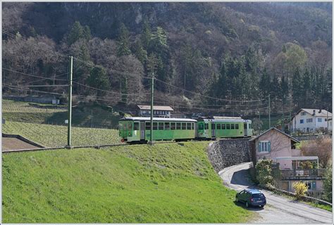 ASD local train near Verchiez. 27.08.2013 - Rail-pictures.com