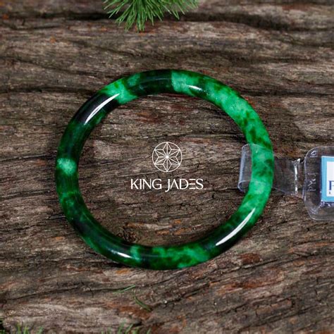 Vòng Ngọc Sơn Thủy King Jade 020