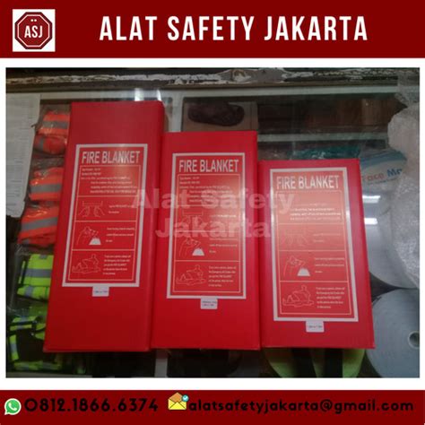 Jual Fire Blanket 1.8 m x 1.8 m Kain Selimut Pemadam Api - Jakarta ...