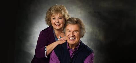 Gaither Gospel Hour Takes Over Huckabee Time Slot on TBN