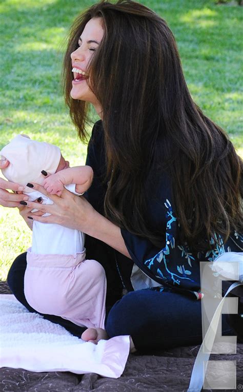 Photos from Selena Gomez and Baby Sister Gracie Elliot: First Look! - E ...