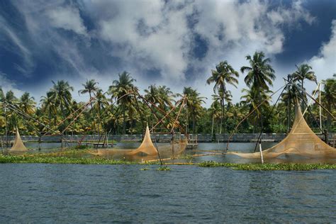 Facts about Vembanad Lake | Times of India Travel