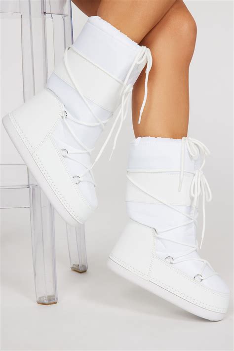A New Direction Knee High Snow Boots - White | Fashion Nova