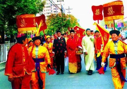 图文：北京丈母娘让美国女婿穿古装跟女儿结婚