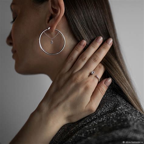 Серьги кольца Конги из серебра 925 с горным хрусталем на цепочках ...
