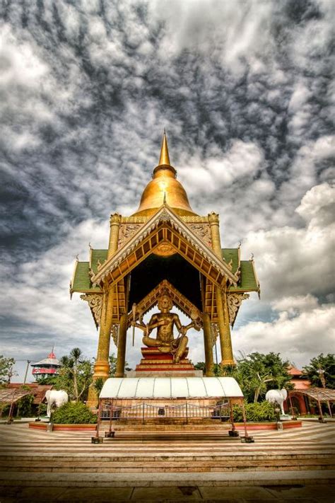 Religion Stock Photos 的图像结果