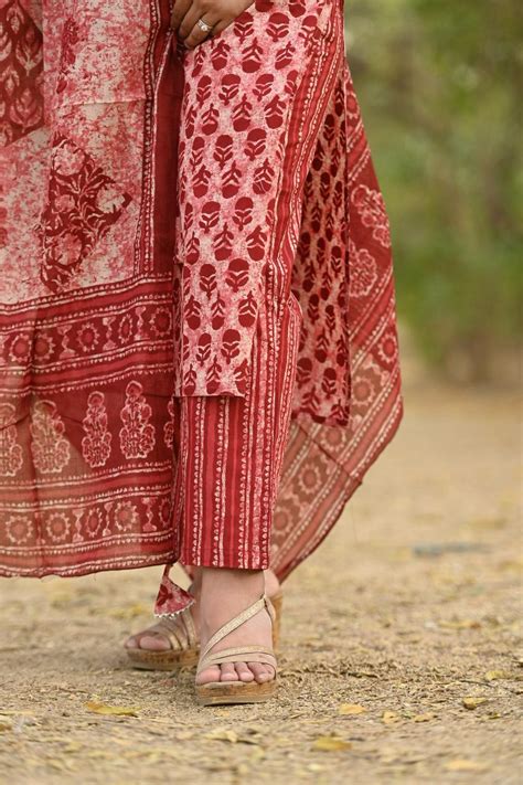 Red Bagru Suit Set – DHOLKEE