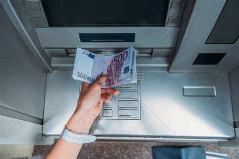 巴厘岛的ATM取钱步骤 - 知乎