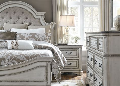 Magnolia Manor Antique White Upholstered Panel Bedroom Set from Liberty ...