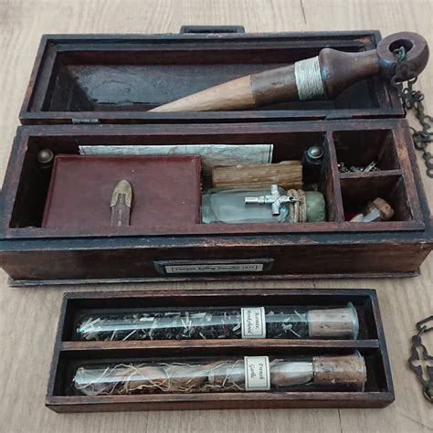 Propnomicon: Vampire Hunting Kit