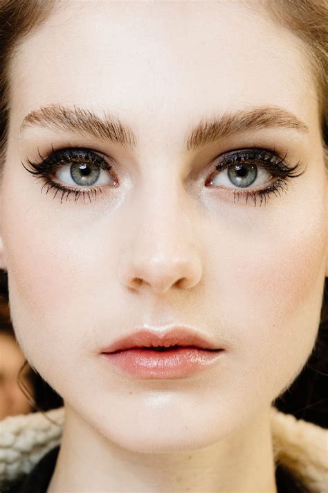 how to grow out eyebrows: step-by-step guide for fuller brows