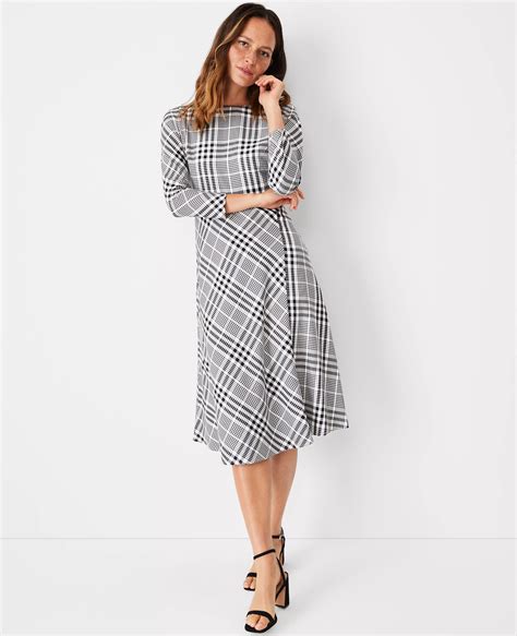 Petite Plaid Midi Dress
