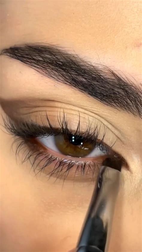 Basic Eye Makeup Tutorial 的图像结果