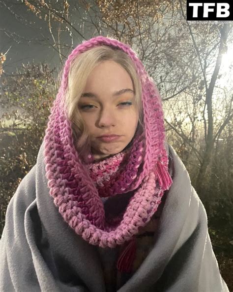 Emma Myers Sexy Collection (87 Photos) | PinayFlixx Mega Leaks