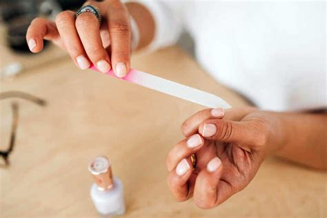 Nail Buffing and Filing 10 Rules for a Glass-Smooth Finish