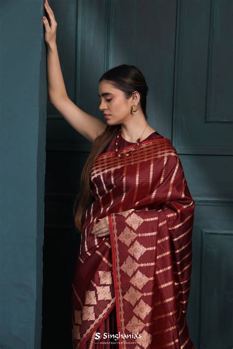 Buy Katan Silk Banarasi Saree Online | Singhania's