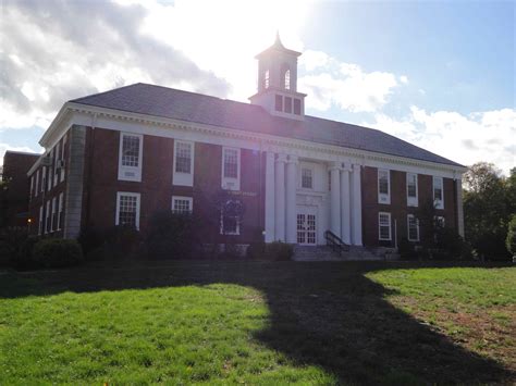 Sen. Scott Brown, Former Boston Mayor Celebrate Law Day in Wrentham ...