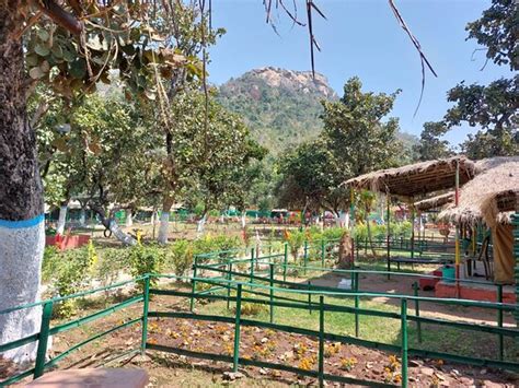 V RESORTS SONKUPI BANJARA CAMP (Purulia, West Bengal) - Campground ...