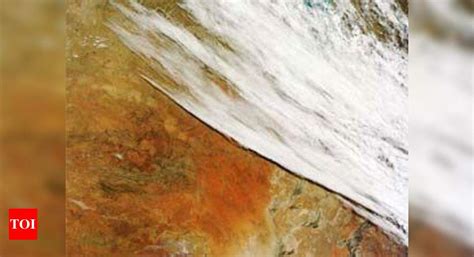 Mystery of double-ringed Mars craters solved - Times of India