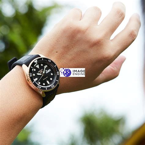 Seiko 5 Sports Automatic Watch - SRPD76K1