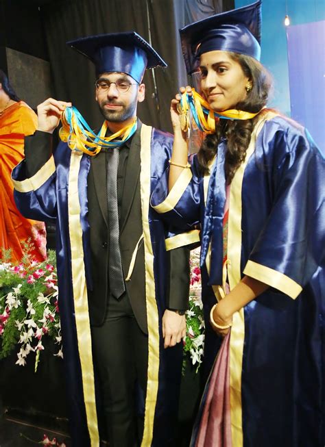 The 1st batch of Medical Graduates from Apollo Medical College ...