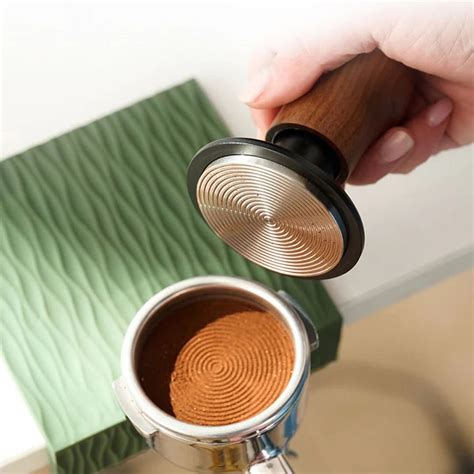WPM Spring Loaded Tamper with Wooden Handle (58mm) – Korebi Coffee