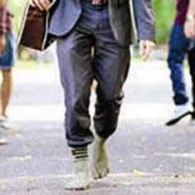 Company designs socks for walking without shoes