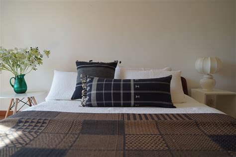 Buy Cotton Pillow Covers, Cushions & Bed Throws Online Shopping in Ind ...